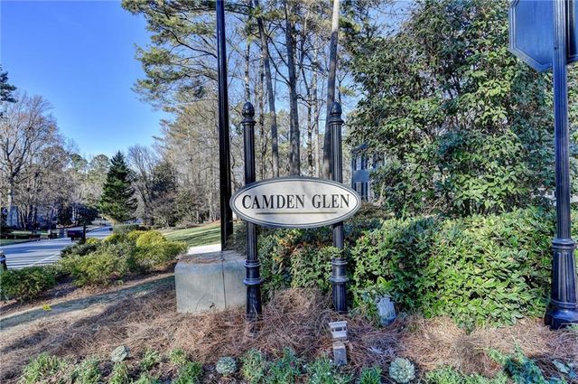 2590 Camden Glen Court, Roswell, GA 30076