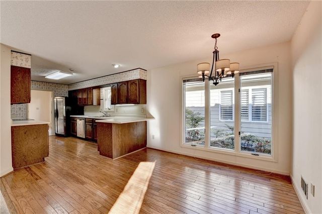 2590 Camden Glen Court, Roswell, GA 30076