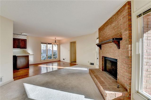 2590 Camden Glen Court, Roswell, GA 30076