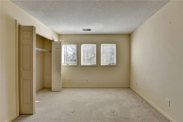 2590 Camden Glen Court, Roswell, GA 30076