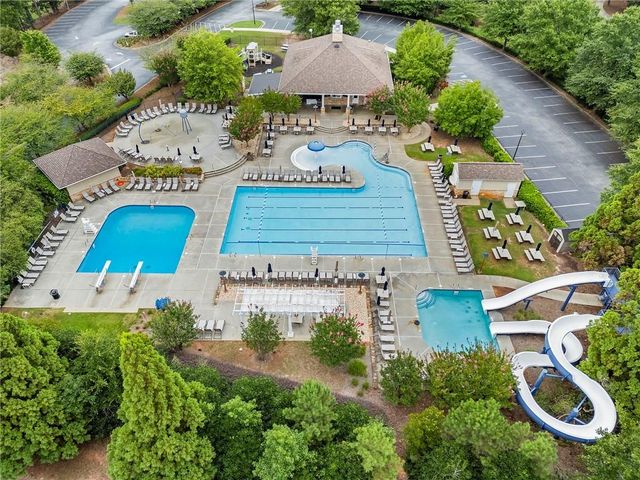 2590 Camden Glen Court, Roswell, GA 30076