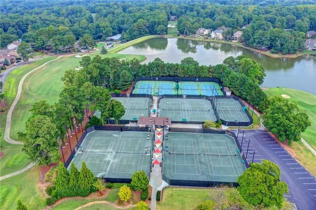 2590 Camden Glen Court, Roswell, GA 30076