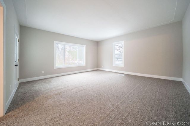 5306 W Carson City Road, Fairplain Twp, MI 48838