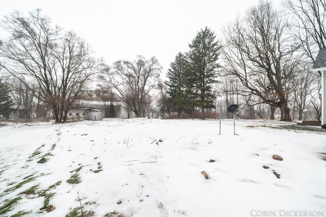 5306 W Carson City Road, Fairplain Twp, MI 48838