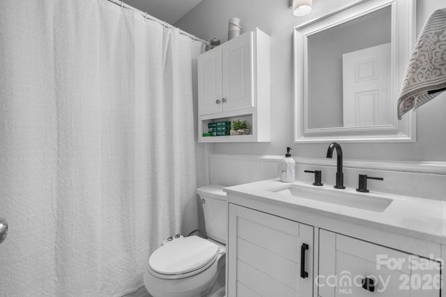 16522 Glenfurness Drive, Huntersville, NC 28078