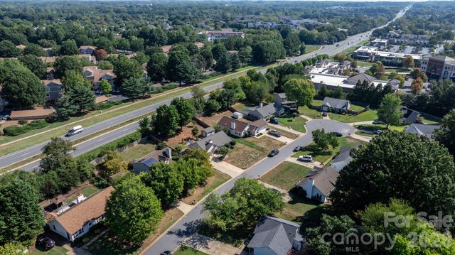 16522 Glenfurness Drive, Huntersville, NC 28078