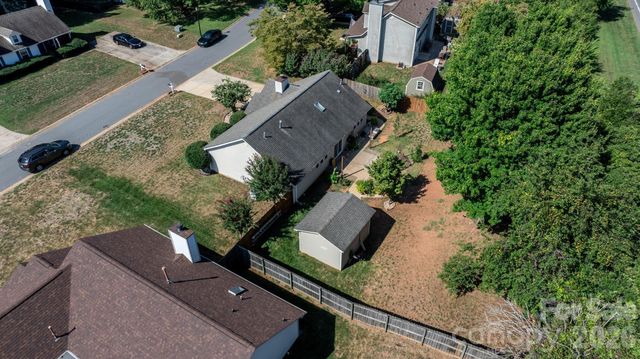 16522 Glenfurness Drive, Huntersville, NC 28078