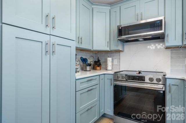 16522 Glenfurness Drive, Huntersville, NC 28078