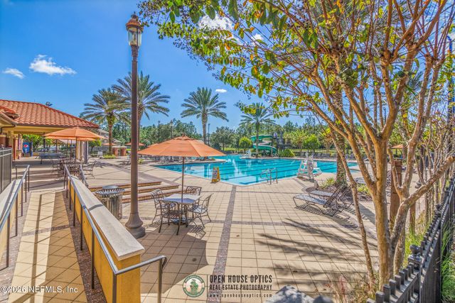 429 SERVIA Drive, St. Johns, FL 32259