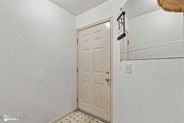 4420 W West Lake Circle, Anchorage, AK 99502