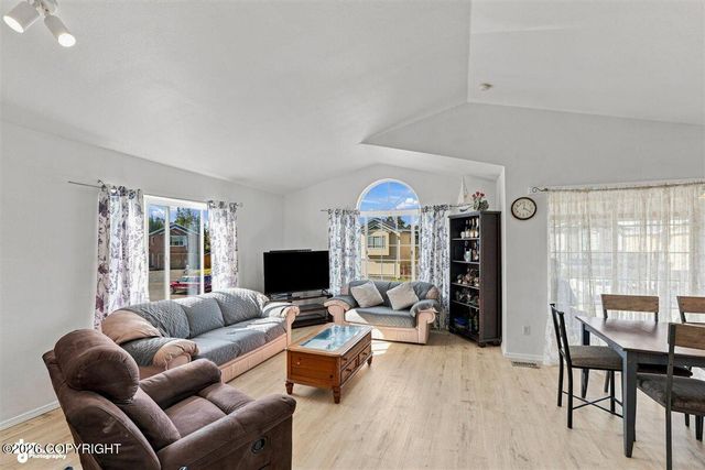 4420 W West Lake Circle, Anchorage, AK 99502