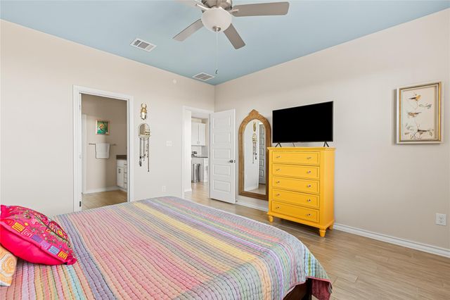 862 Pepperbark LOOP, Buda, TX 78610