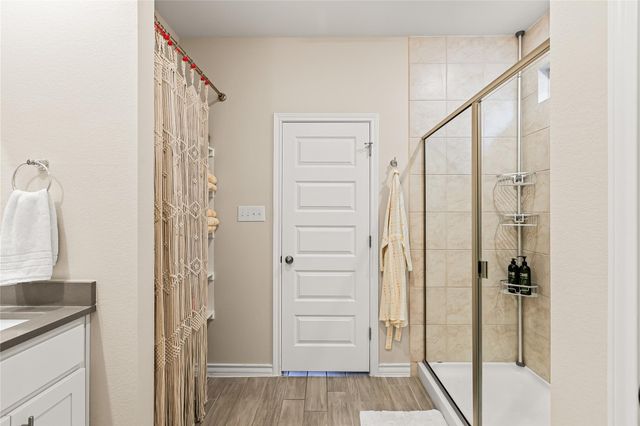 862 Pepperbark LOOP, Buda, TX 78610