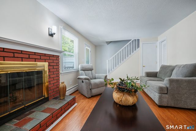 22 Pebble Court, Newington, CT 06111