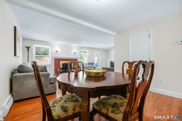 22 Pebble Court, Newington, CT 06111