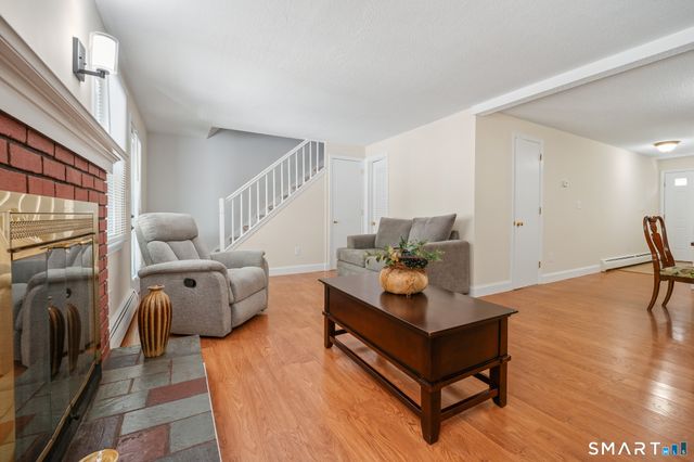 22 Pebble Court, Newington, CT 06111