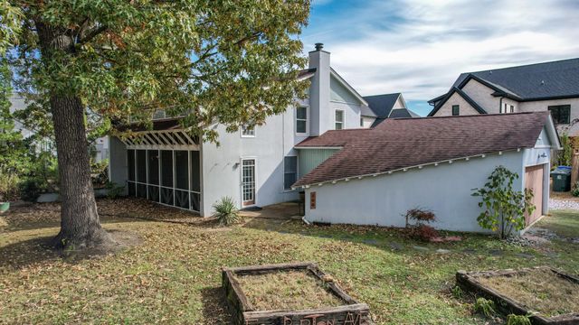 500 Barton Avenue, Chattanooga, TN 37405