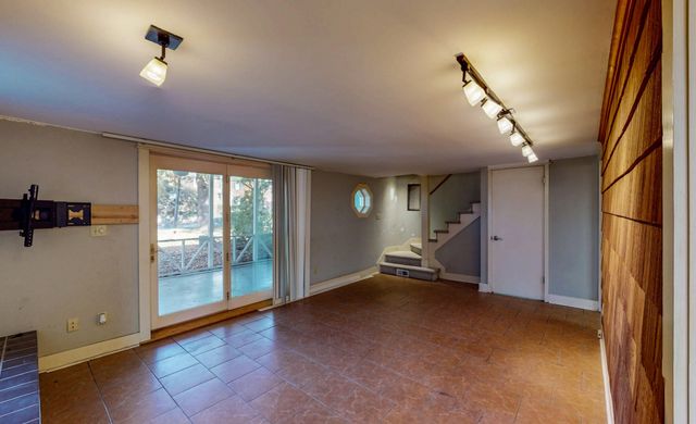 500 Barton Avenue, Chattanooga, TN 37405
