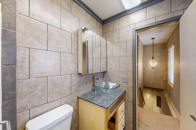 500 Barton Avenue, Chattanooga, TN 37405