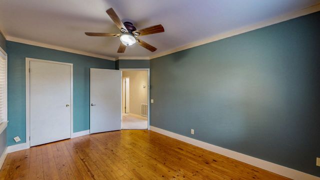 500 Barton Avenue, Chattanooga, TN 37405