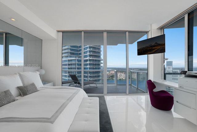 50 S Pointe Dr 2903, Miami Beach, FL 33139