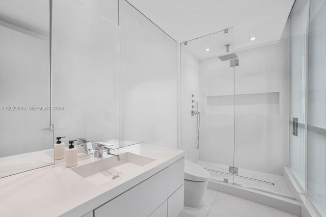 50 S Pointe Dr 2903, Miami Beach, FL 33139