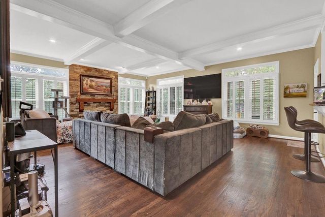 1110 Sheridan Way, Gainesville, GA 30506