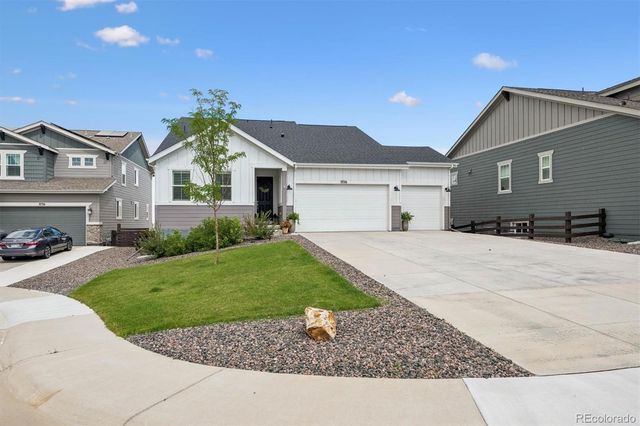 3726 Outcrop Court, Castle Rock, CO 80108