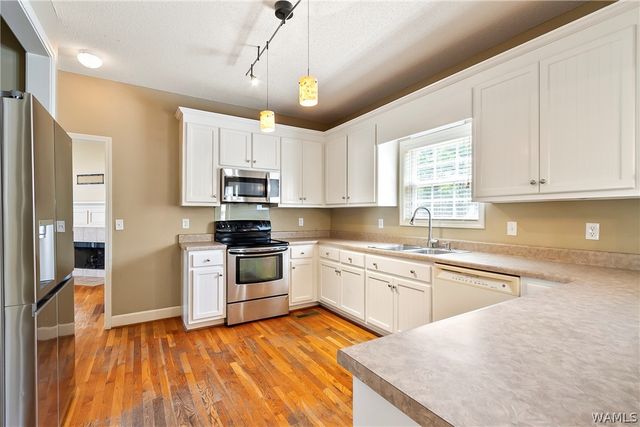 14148 River Point Cir, Tuscaloosa, AL 35405