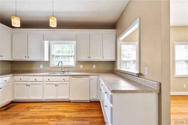 14148 River Point Cir, Tuscaloosa, AL 35405