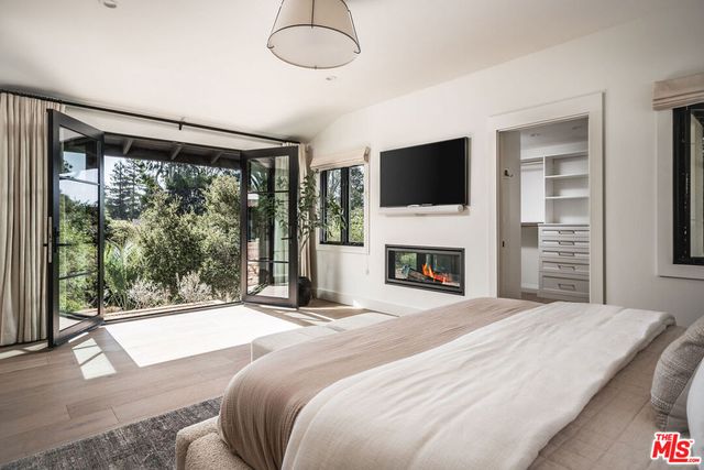 1383 School House Road, Santa Barbara, CA 93108