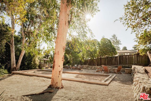 1383 School House Road, Santa Barbara, CA 93108