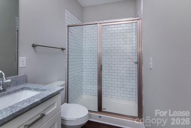 2915 Ross Avenue, Charlotte, NC 28208