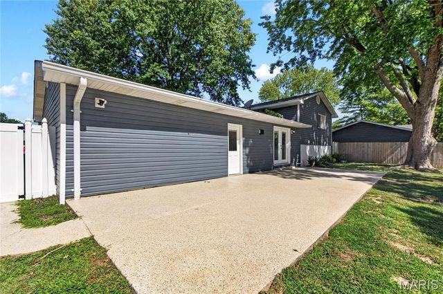 3878 Crystal Wood Drive, Arnold, MO 63010