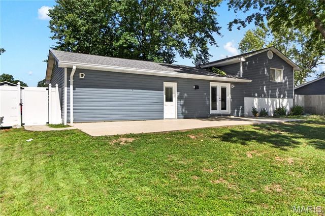 3878 Crystal Wood Drive, Arnold, MO 63010