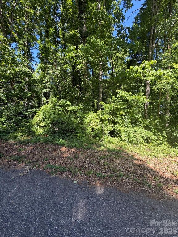 418 Florence Circle, Statesville, NC 28625