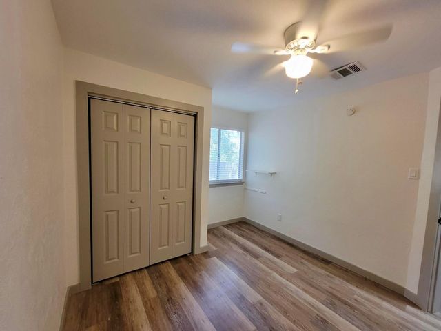 7804 Brodie LN, Austin, TX 78745