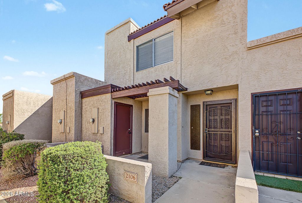 2106 W PONTIAC Drive, Phoenix, AZ 85027 — photo 2