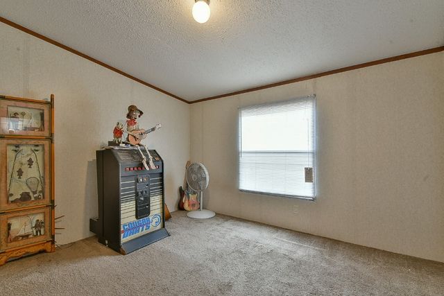 10200 W Wilshire Boulevard, Yukon, OK 73099
