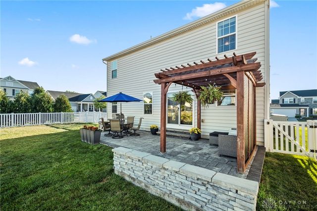 6204 Willow Oak Drive, Tipp City, OH 45371