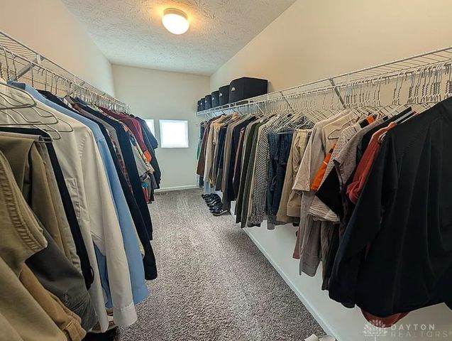 6204 Willow Oak Drive, Tipp City, OH 45371