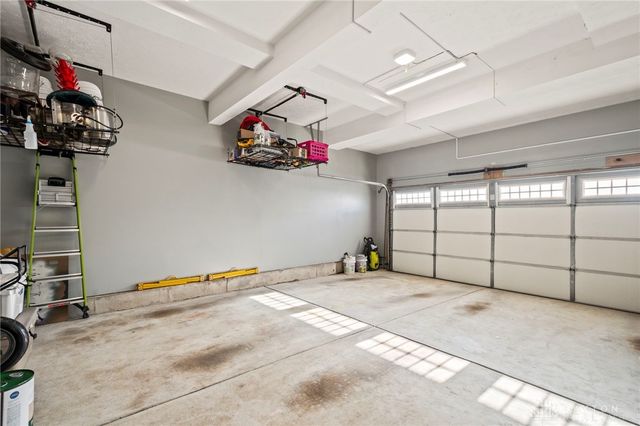 6204 Willow Oak Drive, Tipp City, OH 45371