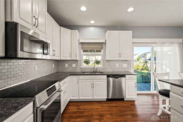 6204 Willow Oak Drive, Tipp City, OH 45371
