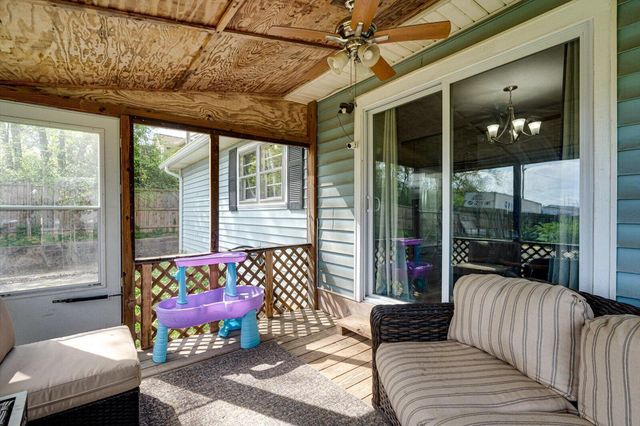 120 Cloud Springs Road, Rossville, GA 30741