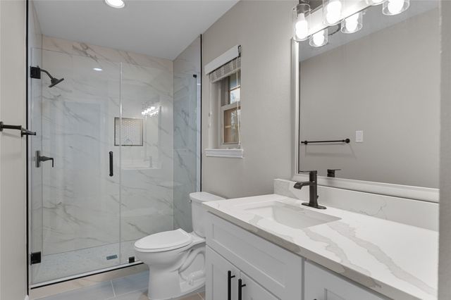 30 Crestwood Drive, Trophy Club, TX 76262