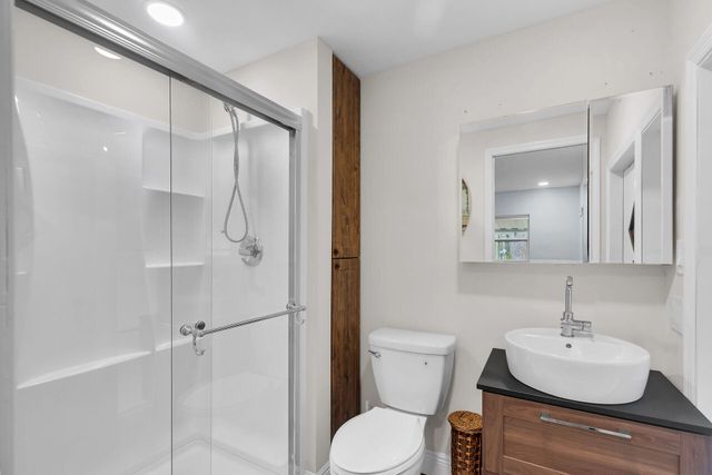 7 Avenue D, Key Largo, FL 33037