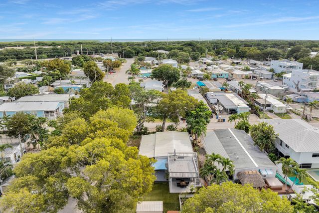 7 Avenue D, Key Largo, FL 33037