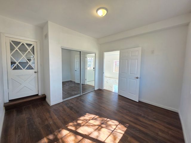 122 Hawley Street, Grayslake, IL 60030