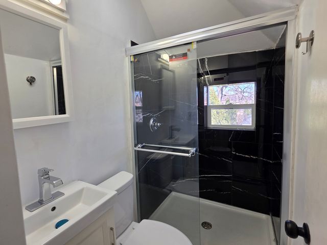 122 Hawley Street, Grayslake, IL 60030