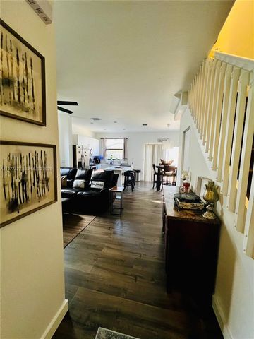 11715 SW 245th Ter, Homestead, FL 33032